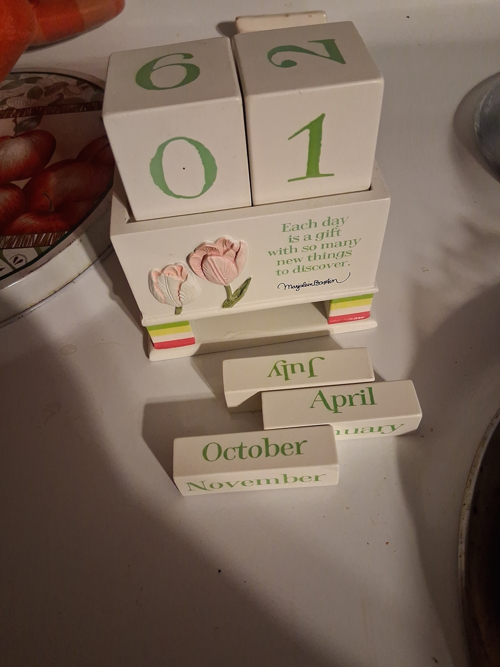 Wooden Perpetual Desk Calendar - White with Green and Pink Accents
